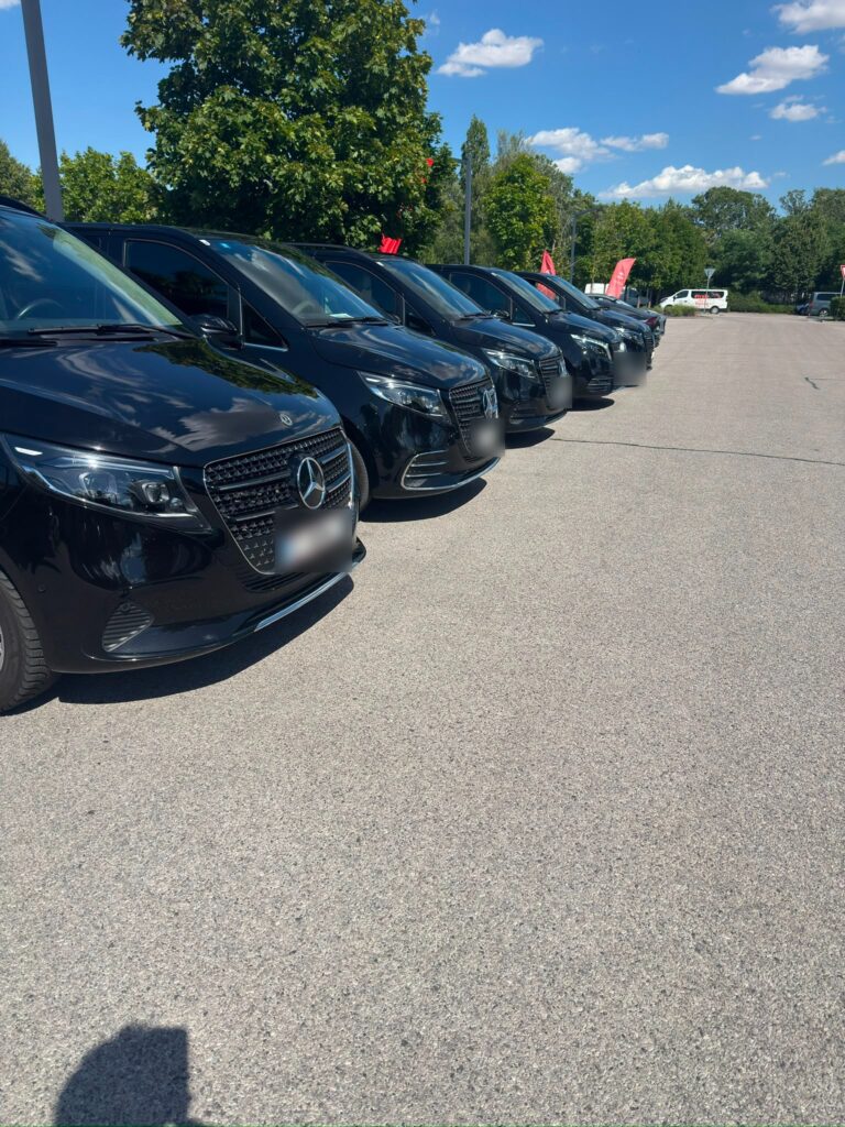 Mercedes V-Klasse Flotte – Shuttle Service Wien